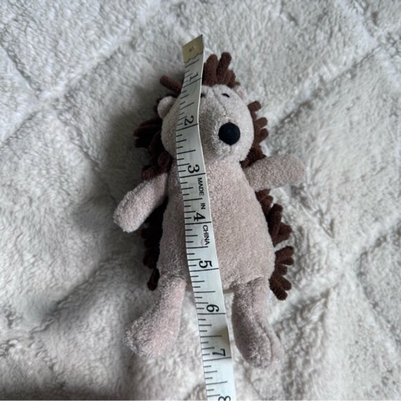 Jellycat | Brown and Cream Noodle Hedgehog | Size 5" - Picture 6 of 6